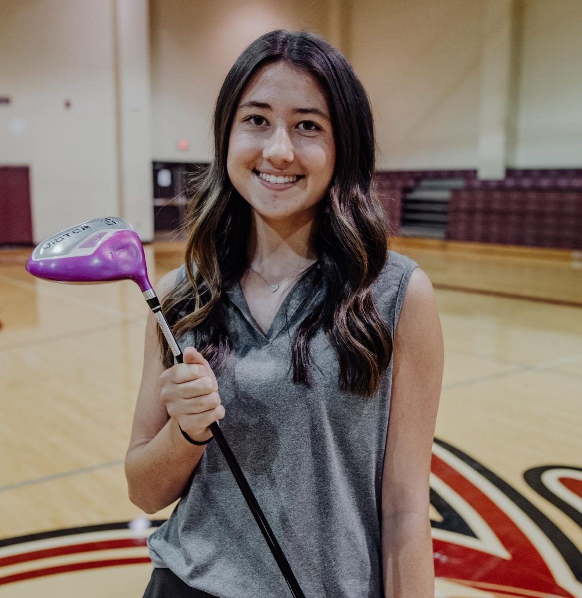 Ladies Golf opens season with new golfers